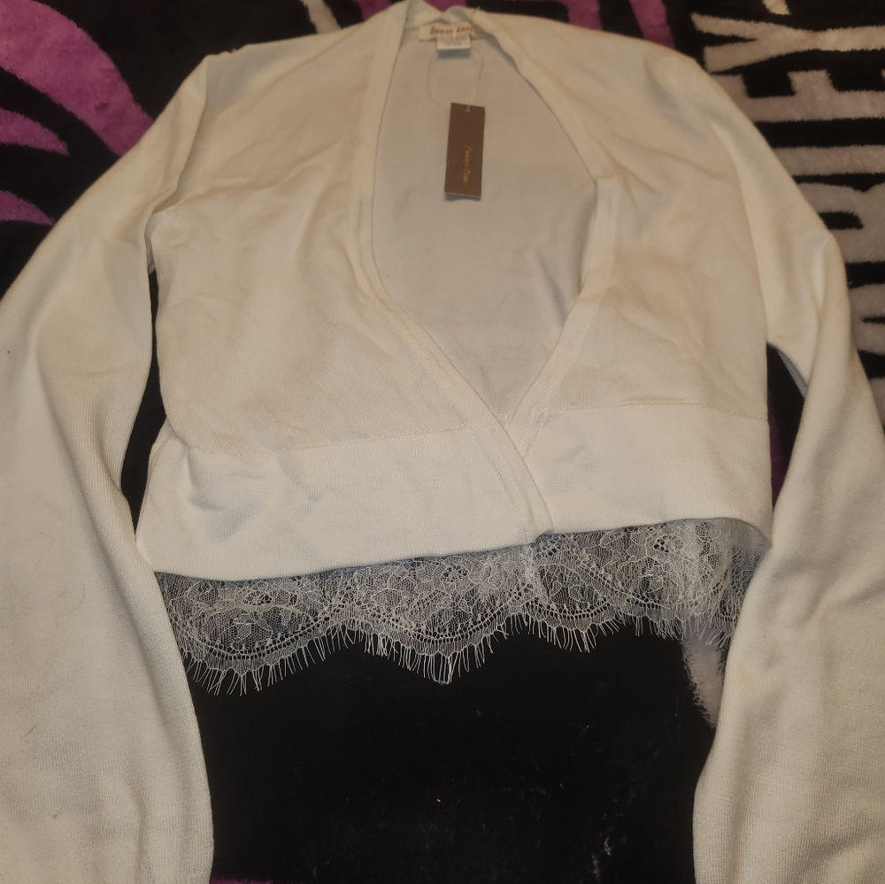 Luxxe  Lane Cardigan with lace trim NWT